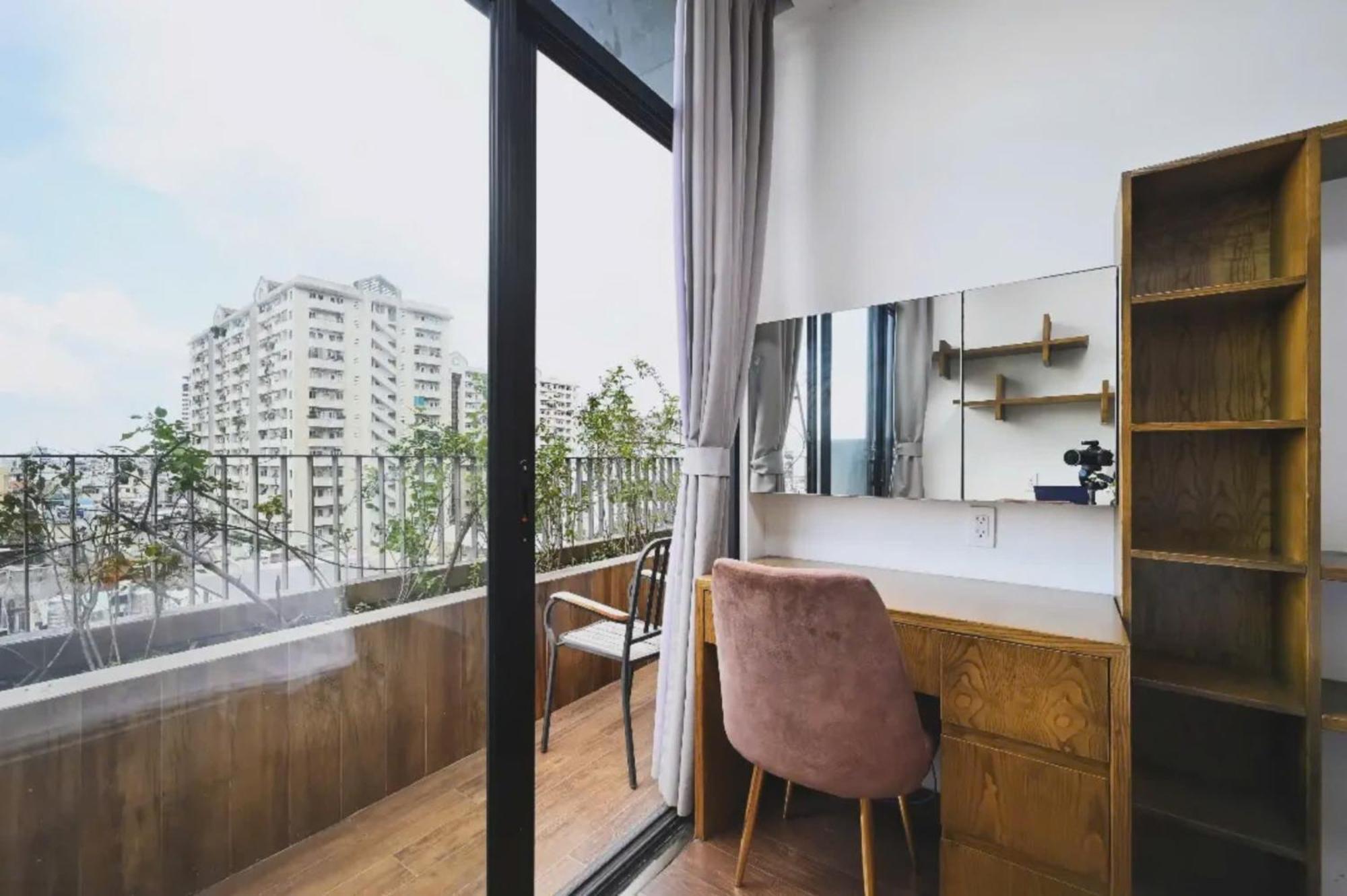 The Bloom Pham Viet Chanh - Modern Living Space In Saigon Ho Chi Minh City Bagian luar foto