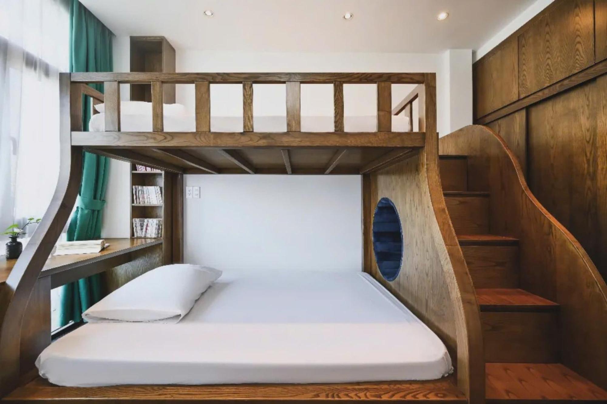 The Bloom Pham Viet Chanh - Modern Living Space In Saigon Ho Chi Minh City Bagian luar foto